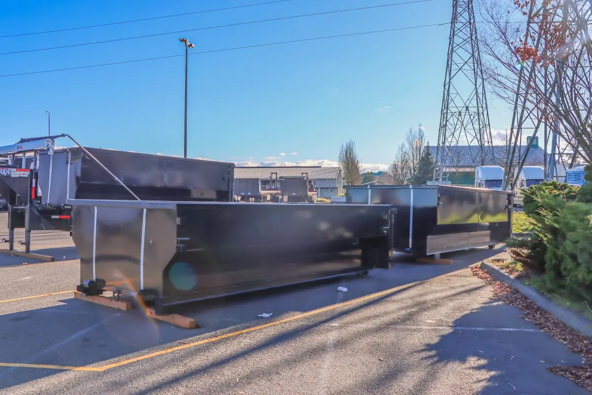 Professional dumpster rental and junk removal service in Belleview